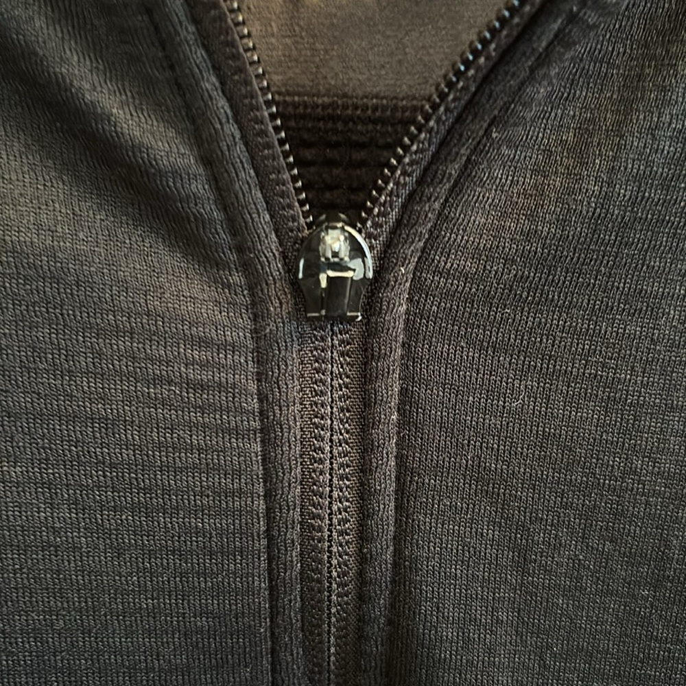 Mountain Hard Wear Light Weight Grid Hoodie - Picture 8 of 8